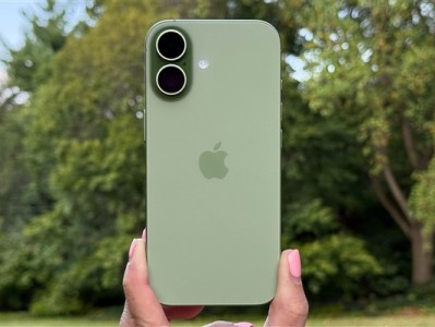 iPhone 17让所有品牌都难受 李楠：苹果最后成为了小米 ！
