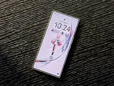 行业唯一真全面屏Air！红魔11 Air真机图出炉：正面无开孔+透明背板 ！