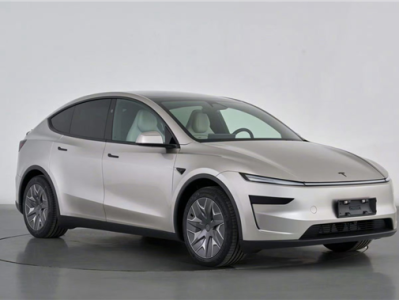 六座版Model Y L预估售价40万元、三季度上市 特斯拉欲保“纯电动王”头衔 !