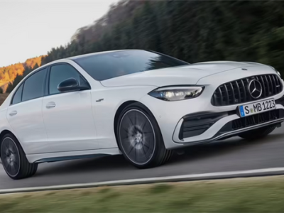 扮猪吃老虎！全新奔驰AMG C 43上市：零百4.3秒 售价61.52万元 !