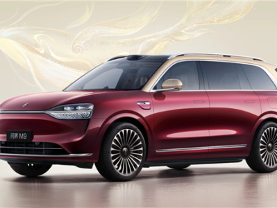 最新纯电车保值率出炉：问界M9稳居第一 小米SU7排第七 ！