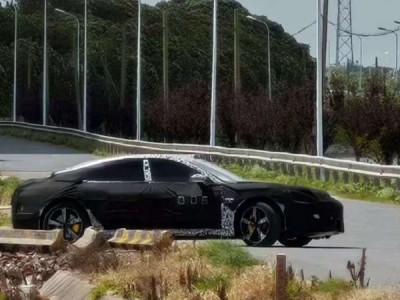 若定价40万你买吗 小米SU7L外观曝光！后排空间大幅度改善 !