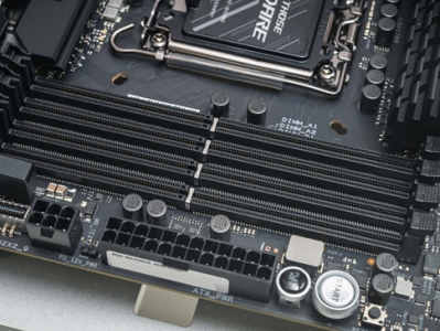 厂商赚翻了！高盛：DDR4现货价超合约价172% 必将大幅补涨 ！