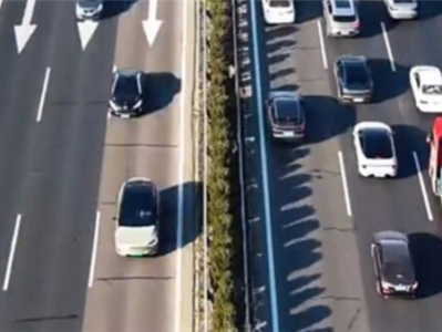 晚5秒错过免费高速付1700余元 当事人：好气又好笑 当长教训了 ！