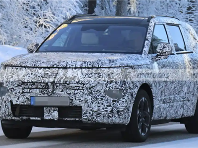 有望2026下半年亮相！新款现代途胜谍照曝光：方盒造型+折角日行灯 ！