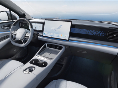 比亚迪全新中型SUV 海狮06内饰官图发布：黑白双拼中国风 ！
