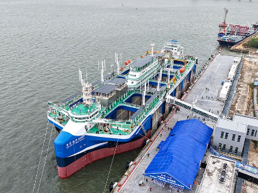 全球首创！漂浮式动力定位养殖平台“湛江湾1号”交付 ！